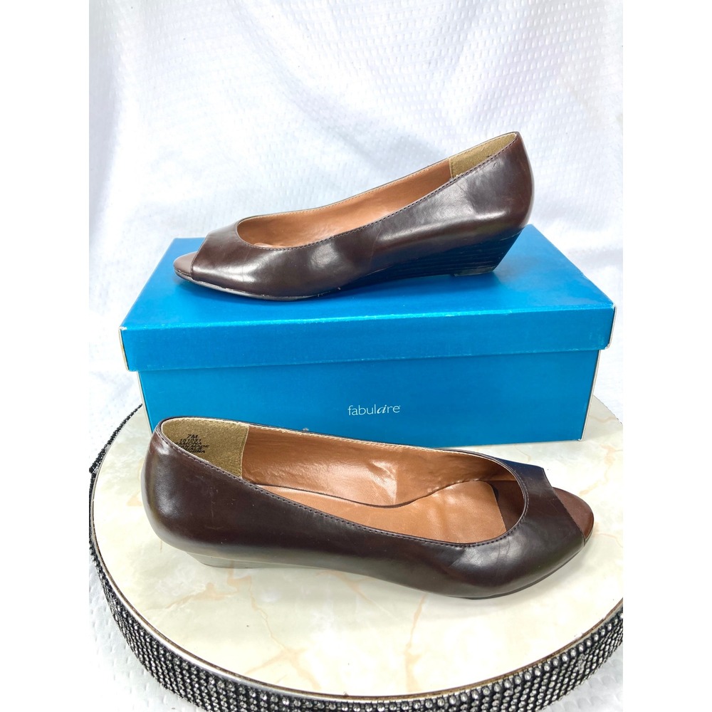 Fabulaire Ramona Peep Toe Wedge Pumps Women 7 Brown Low Heel Office Comfy Shoes